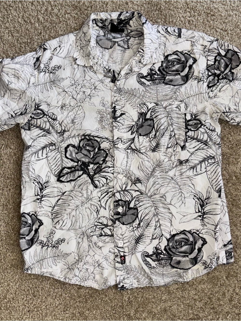 Southpole Black and White Floral Short-Sleeve Shirt